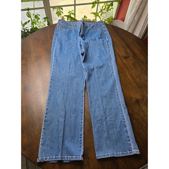 Lee Classic Fit At The Waist Straight Jean Women's Size 18 Medium Blue High Rise - Picture 1 of 11